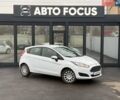 Белый Форд Фиеста, объемом двигателя 1 л и пробегом 86 тыс. км за 7490 $, фото 1 на Automoto.ua