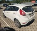 Белый Форд Фиеста, объемом двигателя 1 л и пробегом 129 тыс. км за 6500 $, фото 4 на Automoto.ua
