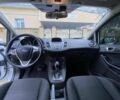 Білий Форд Фієста, об'ємом двигуна 1 л та пробігом 87 тис. км за 8100 $, фото 5 на Automoto.ua