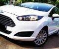 Белый Форд Фиеста, объемом двигателя 1 л и пробегом 39 тыс. км за 9800 $, фото 2 на Automoto.ua
