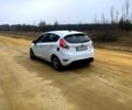 Белый Форд Фиеста, объемом двигателя 1.6 л и пробегом 300 тыс. км за 7000 $, фото 7 на Automoto.ua