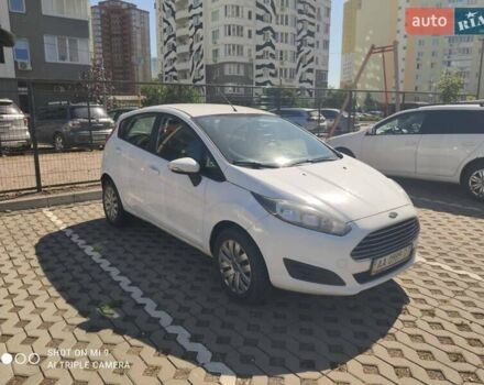 Белый Форд Фиеста, объемом двигателя 1 л и пробегом 129 тыс. км за 6500 $, фото 7 на Automoto.ua
