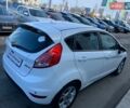 Білий Форд Фієста, об'ємом двигуна 1 л та пробігом 57 тис. км за 9887 $, фото 6 на Automoto.ua