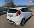 Белый Форд Фиеста, объемом двигателя 1 л и пробегом 160 тыс. км за 7200 $, фото 5 на Automoto.ua
