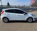 Белый Форд Фиеста, объемом двигателя 1 л и пробегом 160 тыс. км за 7200 $, фото 3 на Automoto.ua