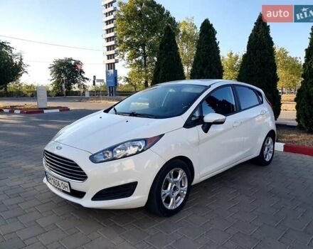 Белый Форд Фиеста, объемом двигателя 1.6 л и пробегом 188 тыс. км за 7399 $, фото 2 на Automoto.ua