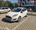 Белый Форд Фиеста, объемом двигателя 1 л и пробегом 129 тыс. км за 6500 $, фото 1 на Automoto.ua