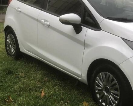 Форд Фієста 2015 у Києві на Automoto.ua Білий Форд Фієста, об'ємом двигуна 1 л та пробігом 165 тис. км за 6500 $, фото 4 на Automoto.ua