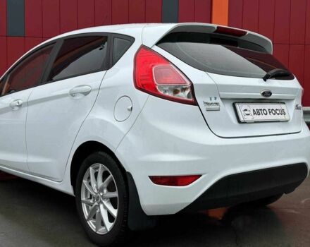 Белый Форд Фиеста, объемом двигателя 0 л и пробегом 159 тыс. км за 6690 $, фото 4 на Automoto.ua