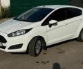 Білий Форд Фієста, об'ємом двигуна 1 л та пробігом 105 тис. км за 6500 $, фото 1 на Automoto.ua
