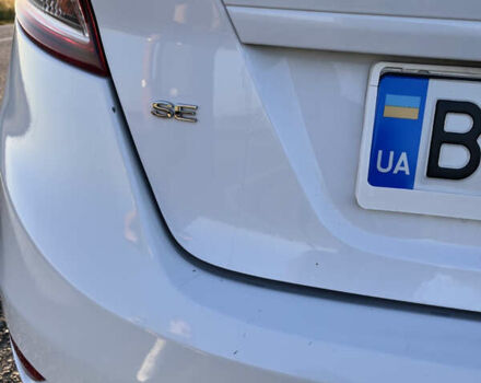 Белый Форд Фиеста, объемом двигателя 1.6 л и пробегом 120 тыс. км за 7500 $, фото 10 на Automoto.ua