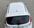 Белый Форд Фиеста, объемом двигателя 1 л и пробегом 136 тыс. км за 6713 $, фото 4 на Automoto.ua