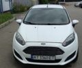 Білий Форд Фієста, об'ємом двигуна 1.5 л та пробігом 205 тис. км за 7000 $, фото 1 на Automoto.ua