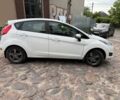 Білий Форд Фієста, об'ємом двигуна 1 л та пробігом 155 тис. км за 5990 $, фото 4 на Automoto.ua