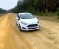 Белый Форд Фиеста, объемом двигателя 1.6 л и пробегом 300 тыс. км за 7000 $, фото 1 на Automoto.ua