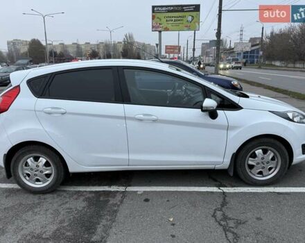 Белый Форд Фиеста, объемом двигателя 1.5 л и пробегом 138 тыс. км за 8500 $, фото 3 на Automoto.ua