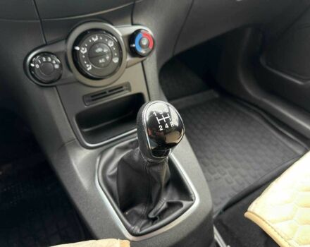 Белый Форд Фиеста, объемом двигателя 0 л и пробегом 159 тыс. км за 6690 $, фото 23 на Automoto.ua