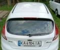 Білий Форд Фієста, об'ємом двигуна 1 л та пробігом 100 тис. км за 9000 $, фото 25 на Automoto.ua