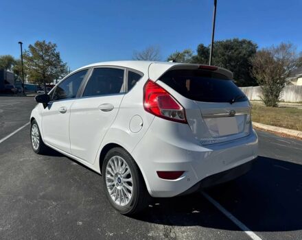 Белый Форд Фиеста, объемом двигателя 1.6 л и пробегом 71 тыс. км за 4100 $, фото 6 на Automoto.ua