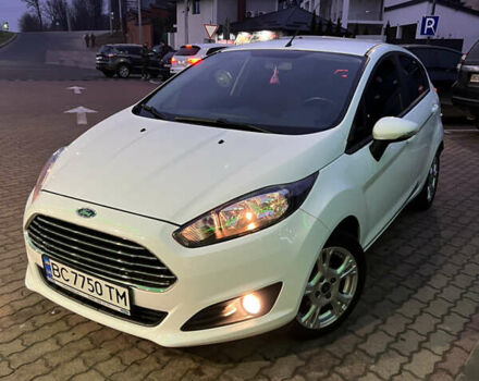 Белый Форд Фиеста, объемом двигателя 1 л и пробегом 80 тыс. км за 9600 $, фото 12 на Automoto.ua
