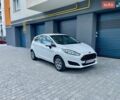 Білий Форд Фієста, об'ємом двигуна 1.6 л та пробігом 178 тис. км за 7450 $, фото 3 на Automoto.ua