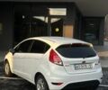 Белый Форд Фиеста, объемом двигателя 1 л и пробегом 142 тыс. км за 5950 $, фото 4 на Automoto.ua