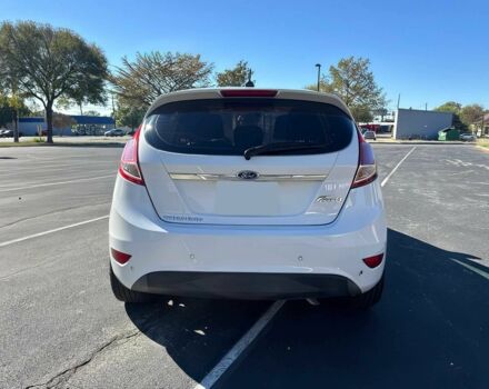 Белый Форд Фиеста, объемом двигателя 1.6 л и пробегом 71 тыс. км за 4100 $, фото 5 на Automoto.ua