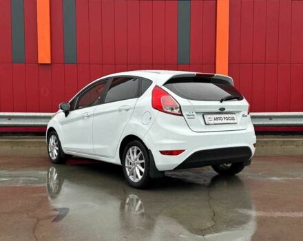 Белый Форд Фиеста, объемом двигателя 0 л и пробегом 159 тыс. км за 6690 $, фото 5 на Automoto.ua
