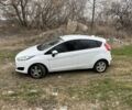 Белый Форд Фиеста, объемом двигателя 1 л и пробегом 160 тыс. км за 6900 $, фото 1 на Automoto.ua