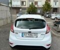 Белый Форд Фиеста, объемом двигателя 1 л и пробегом 164 тыс. км за 7800 $, фото 8 на Automoto.ua