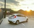 Белый Форд Фиеста, объемом двигателя 1 л и пробегом 142 тыс. км за 5950 $, фото 5 на Automoto.ua