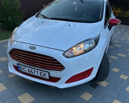 Белый Форд Фиеста, объемом двигателя 1 л и пробегом 162 тыс. км за 5900 $, фото 3 на Automoto.ua