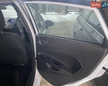 Белый Форд Фиеста, объемом двигателя 1 л и пробегом 160 тыс. км за 7300 $, фото 8 на Automoto.ua