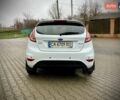 Белый Форд Фиеста, объемом двигателя 1 л и пробегом 96 тыс. км за 8900 $, фото 5 на Automoto.ua
