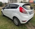 Белый Форд Фиеста, объемом двигателя 1 л и пробегом 146 тыс. км за 6350 $, фото 3 на Automoto.ua