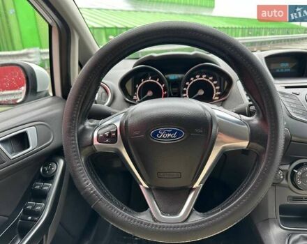 Форд Фієста 2015 у Києві на Automoto.ua Білий Форд Фієста, об'ємом двигуна 1 л та пробігом 159 тис. км за 6690 $, фото 14 на Automoto.ua