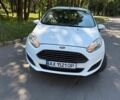 Белый Форд Фиеста, объемом двигателя 1 л и пробегом 115 тыс. км за 7300 $, фото 3 на Automoto.ua