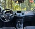 Белый Форд Фиеста, объемом двигателя 1 л и пробегом 151 тыс. км за 5800 $, фото 9 на Automoto.ua