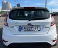 Білий Форд Фієста, об'ємом двигуна 1 л та пробігом 107 тис. км за 7000 $, фото 3 на Automoto.ua
