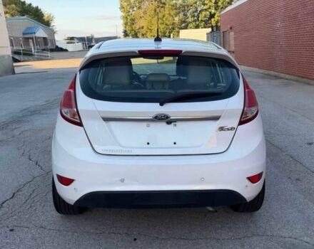 Белый Форд Фиеста, объемом двигателя 1.6 л и пробегом 79 тыс. км за 1300 $, фото 2 на Automoto.ua