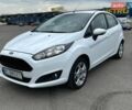 Белый Форд Фиеста, объемом двигателя 1 л и пробегом 47 тыс. км за 8600 $, фото 4 на Automoto.ua