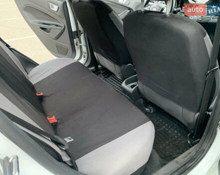 Белый Форд Фиеста, объемом двигателя 1.24 л и пробегом 212 тыс. км за 6500 $, фото 11 на Automoto.ua