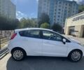 Белый Форд Фиеста, объемом двигателя 1.6 л и пробегом 175 тыс. км за 7000 $, фото 4 на Automoto.ua