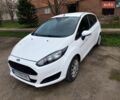 Белый Форд Фиеста, объемом двигателя 1 л и пробегом 90 тыс. км за 6000 $, фото 1 на Automoto.ua