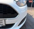 Білий Форд Фієста, об'ємом двигуна 1 л та пробігом 81 тис. км за 12000 $, фото 18 на Automoto.ua