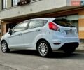 Белый Форд Фиеста, объемом двигателя 1 л и пробегом 90 тыс. км за 7800 $, фото 2 на Automoto.ua