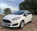 Білий Форд Фієста, об'ємом двигуна 1.6 л та пробігом 140 тис. км за 7500 $, фото 1 на Automoto.ua
