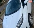 Белый Форд Фиеста, объемом двигателя 1 л и пробегом 148 тыс. км за 7500 $, фото 1 на Automoto.ua