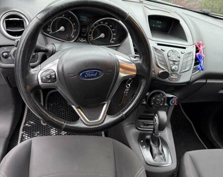 Білий Форд Фієста, об'ємом двигуна 1 л та пробігом 150 тис. км за 7450 $, фото 10 на Automoto.ua