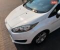 Білий Форд Фієста, об'ємом двигуна 1 л та пробігом 81 тис. км за 12000 $, фото 11 на Automoto.ua